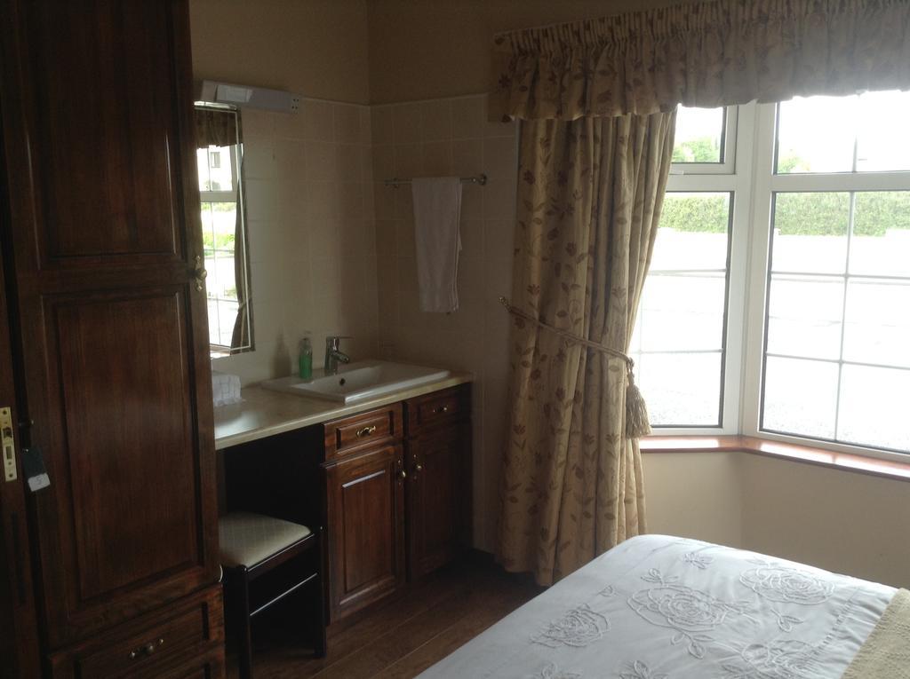Bed and Breakfast Hillcrest View Килраш Номер фото