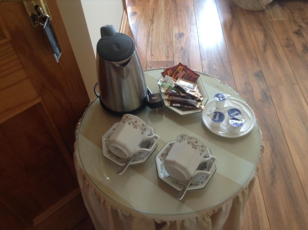Bed and Breakfast Hillcrest View Килраш Номер фото